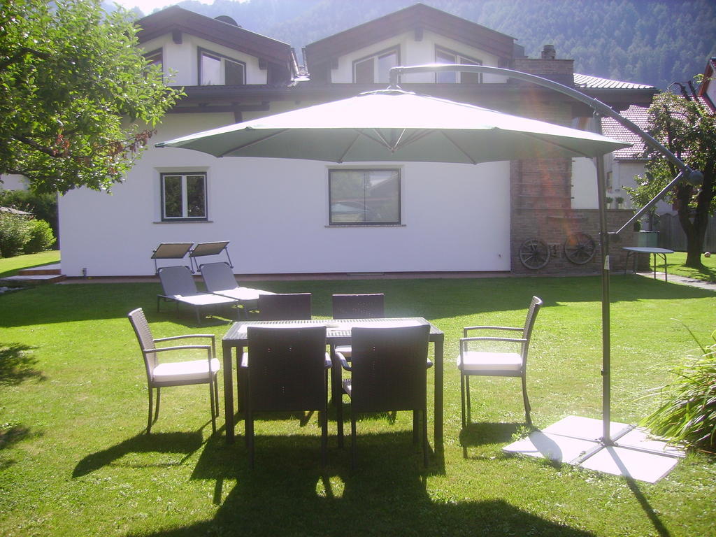 Active Apart Central Ried im Oberinntal Habitación foto