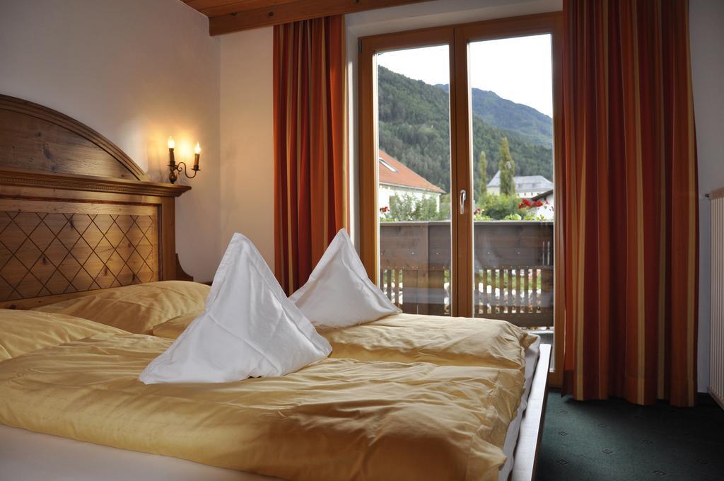 Active Apart Central Ried im Oberinntal Exterior foto